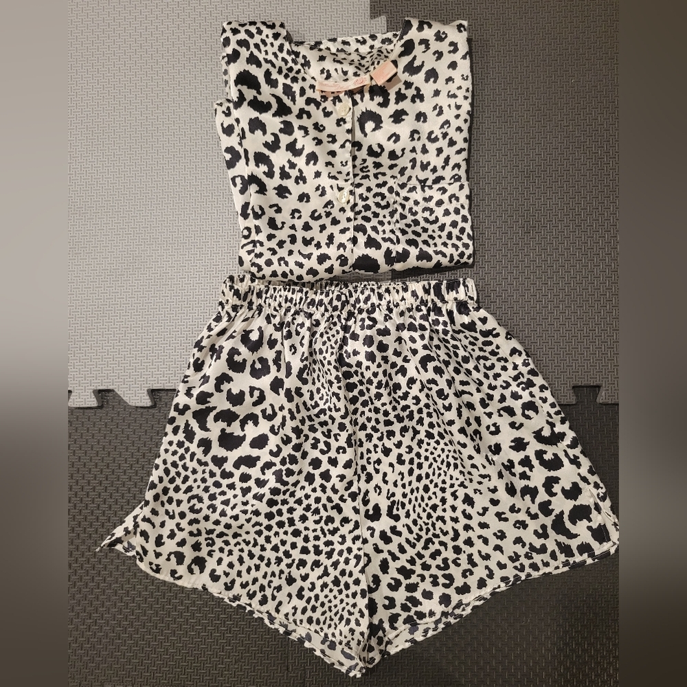 Summer Comfortable Silky Room Wear